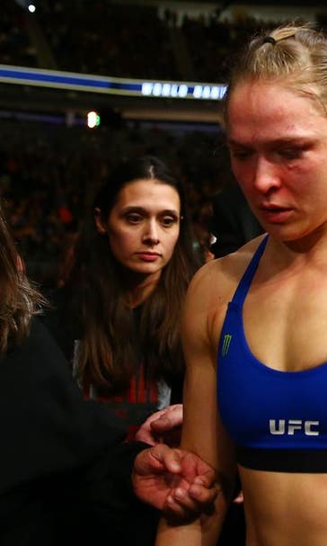 Jonathan Coachman: 'No Chance' WWE Signs Ronda Rousey After UFC 207